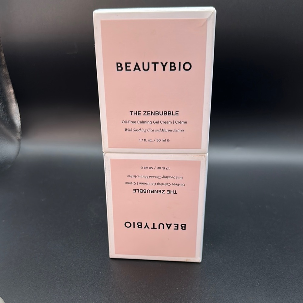 The ZenBubble Oil-Free Calming Gel Cream - Pink